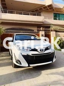 Toyota Yaris ATIV X CVT 1.5 2020 for Sale in Sargodha