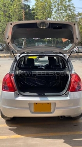 Suzuki Swift 1.3 DLX 2018 for Sale in Karachi