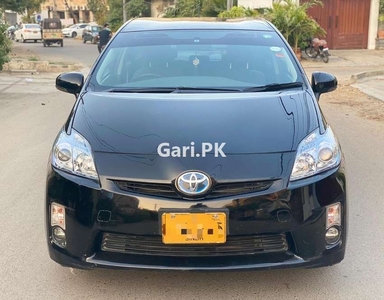 Toyota Prius 2010 for Sale in Karachi