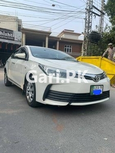 Toyota Corolla GLi Automatic 1.3 VVTi 2019 for Sale in Lahore