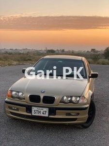 BMW 3 Series 318i 2000 for Sale in Islamabad
