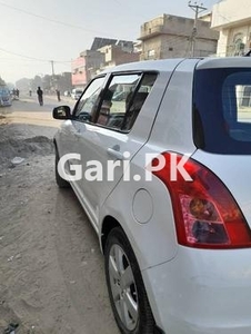 Suzuki Swift DLX 1.3 2015 for Sale in Bahawalpur