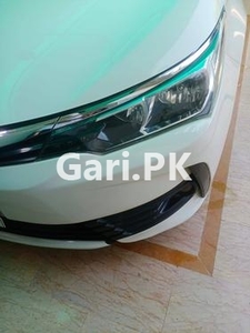 Toyota Corolla XLi VVTi 2017 for Sale in Lahore