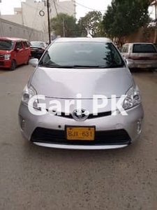 Toyota Prius 2014 for Sale in Karachi