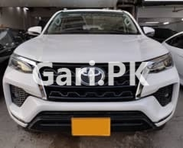 Toyota Fortuner G 2021 for Sale in Karachi