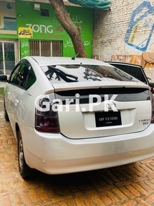 Toyota Prius G Touring Selection 1.5 2007 for Sale in Peshawar