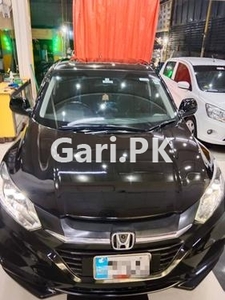 Honda Vezel Hybrid X 2019 for Sale in Lahore