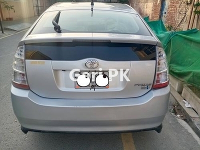 Toyota Prius S 1.5 2010 for Sale in Faisalabad