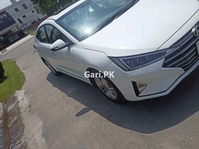 Hyundai Elantra GLS 2021 for Sale in Lahore