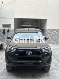 Toyota Hilux Revo V Automatic 2.8 2018 for Sale in Faisalabad