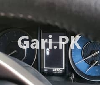 Toyota Fortuner G 2022 for Sale in Karachi