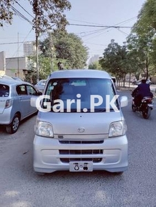 Daihatsu Hijet 2013 for Sale in Karachi