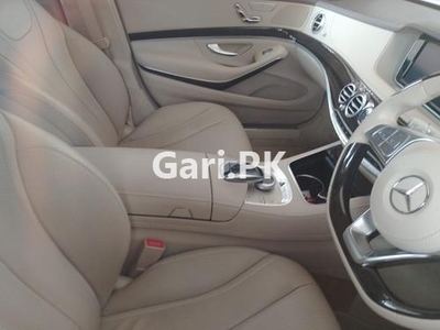 Mercedes Benz S Class S400 Hybrid 2015 for Sale in Karachi