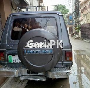 Mitsubishi Pajero Exceed 2.5D 1986 for Sale in Lahore