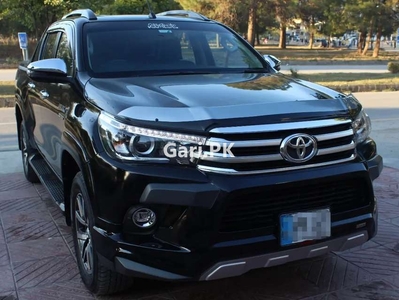 Toyota Hilux 2019 for Sale in Islamabad