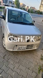 Mazda Carol 2018 for Sale in Punjab•