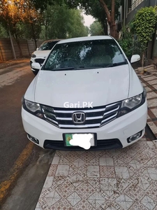 Honda City Aspire 2015 for Sale in Lahore