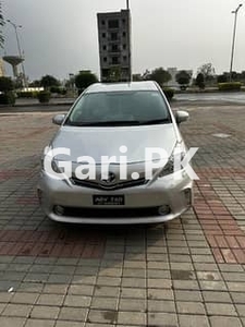 Toyota Prius Alpha 2013 for Sale in Lahore•