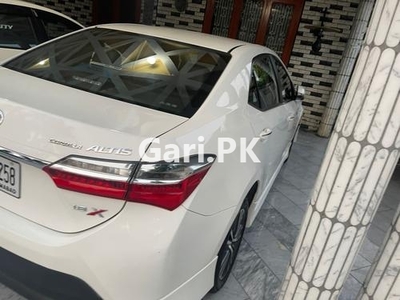 Toyota Corolla Altis Grande X CVT-i 1.8 Black Interior 2022 for Sale in Gujrat