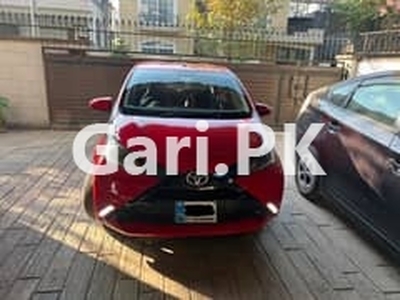 Toyota Aygo 2015 for Sale in Islamabad