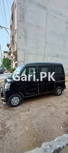 Daihatsu Hijet 2014 for Sale in Gulshan-E-Iqbal Block 9