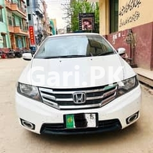 Honda City IVTEC 2015 for Sale in Meherban Colony