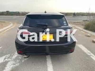 Lexus CT200h 2011 for Sale in DHA Phase 4
