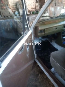 Nissan Sunny 1984 for Sale in Peshawar