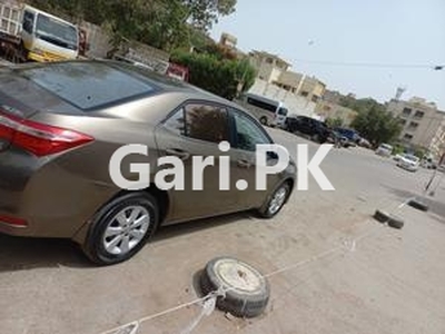 Toyota Corolla Altis Grande 1.8 2015 for Sale in Karachi