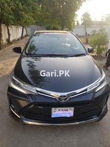 Toyota Corolla Altis Grande X CVT I 1.8 Beige Interior 2021 for Sale in Lahore