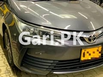 Toyota Corolla GLI 2017 for Sale in Model Colony - Malir