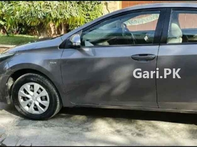 Toyota Corolla GLi VVTi 2015 for Sale in Karachi