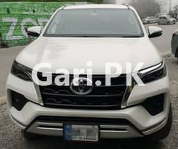 Toyota Fortuner 2022 for Sale in Faisalabad