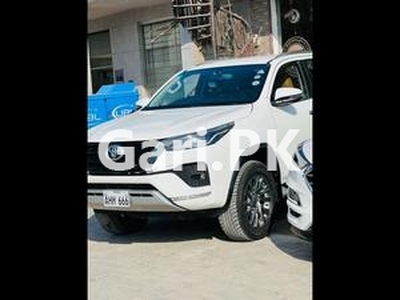 Toyota Fortuner 2.8 Sigma 4 2021 for Sale in Faisalabad