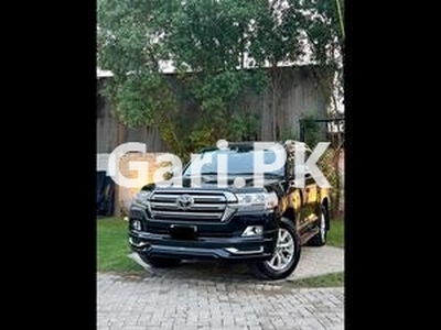 Toyota Land Cruiser AX G Selection 2017 for Sale in Lahore