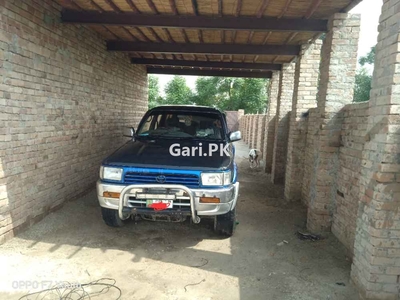 Toyota Surf 1993 for Sale in Layyah
