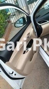 Toyota Yaris ATIV X CVT 1.5 2022 for Sale in Karachi