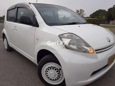 Toyota Passo 2006 for Sale in Lahore