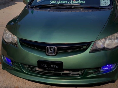 civic reborn 2006 model manual sunroof Green color non accident car