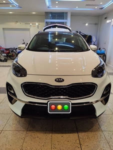 KIA Sportage FWD 2021