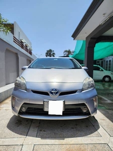 Toyota prius hybrid