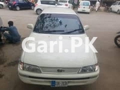 Toyota Corolla XE 2000 for Sale in Islamabad•