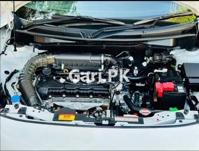 Suzuki Swift GLX CVT 2023 for Sale in Sialkot