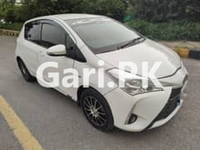 Toyota Vitz 2017 for Sale in Rawalpindi