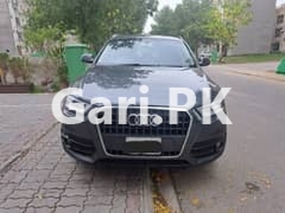 Audi Q3 2014 for Sale in Lahore