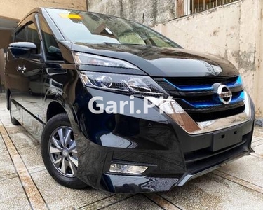 Nissan Serena HIGHWAY STAR 2018 for Sale in Lahore