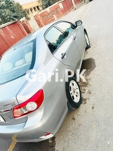 Toyota Corolla GLi 1.3 VVTi 2013 for Sale in Faisalabad