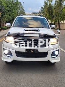 Toyota Hilux 2014 for Sale in Islamabad