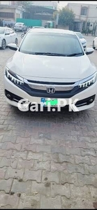 Honda Civic Oriel 2018 for Sale in Faisalabad