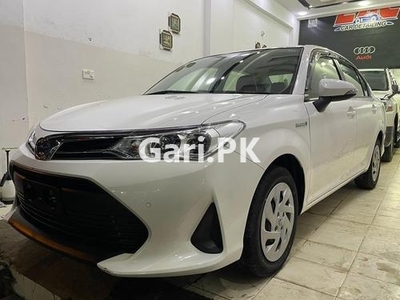 Toyota Corolla Axio Hybrid 1.5 2020 for Sale in Karachi